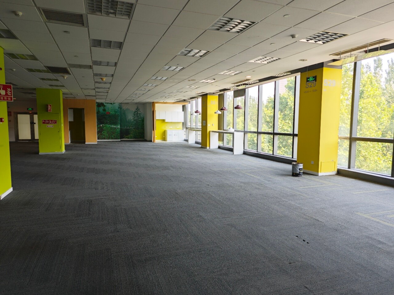 望京数字园 1100平米办公室 4.12元/天/平米